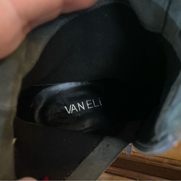 Vaneli Gray Suede Button Booties Round Toe - Picture 9 of 12